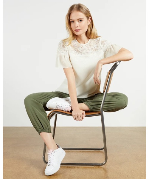 美品　テッドベーカー TED BAKER 2サイズ　Mサイズ　袖レース 美品 テッドベーカー TED BAKER 2サイズ Mサイズ 袖レース