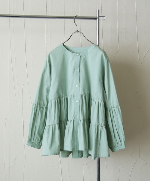 Chillfar(チルファー)の「コットンローンバックスリットティアードシャツ(シャツ/ブラウス・レディース・ベージュ/オフホワイト/ミント・MEDIUM)」の11枚目の写真