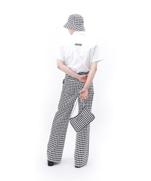 BASIC COTTON（ベーシックコットン）の「『BASIC COTTON/ベーシックコットン』BCN logo stitch half shirt/ロゴステッチハーフシャツ（シャツ/ブラウス・レディース・ホワイト/ブラック・FREE）」の5枚目の写真