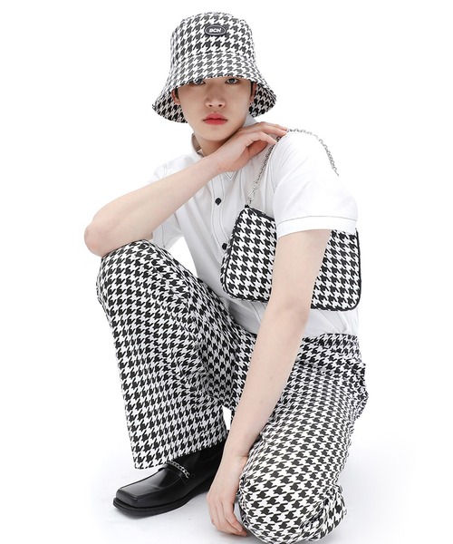 BASIC COTTON（ベーシックコットン）の「『BASIC COTTON/ベーシックコットン』BCN logo stitch half shirt/ロゴステッチハーフシャツ（シャツ/ブラウス・レディース・ホワイト/ブラック・FREE）」の7枚目の写真