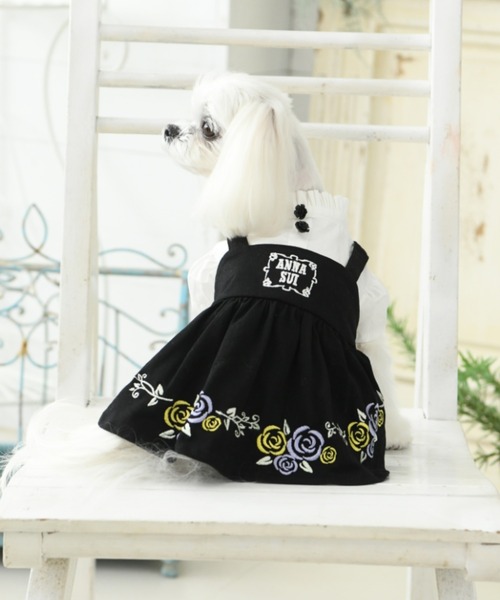 セール Anna Sui アナ スイ 花柄ジャンバースカート 犬服 ドッグウェア ペットウェア Anna Sui アナスイ のファッション通販 Zozotown