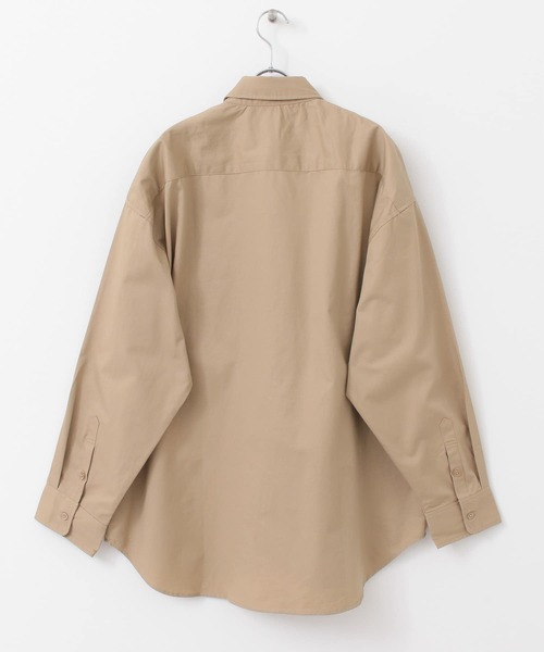 ITEMS URBANRESEARCH（アイテムズ アーバンリサーチ）の「綿ツイル レギュラーカラー ビッグシャツ（シャツ/ブラウス・メンズ・ブラック/ベージュ/カーキ・LARGE/MEDIUM）」の12枚目の写真