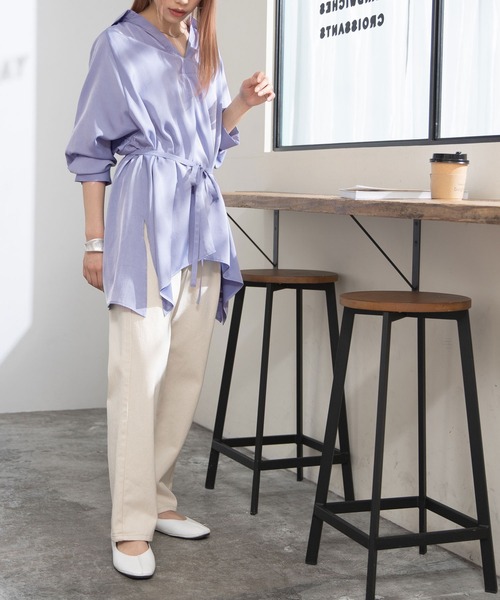 Newlyme（ニューリーミー）の「オーバーサイズスキッパーシャツ（シャツ/ブラウス・レディース・ブラック/ベージュ/オフホワイト/ブルー・MEDIUM）」の14枚目の写真