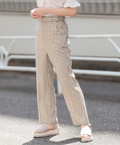 OLIVE des OLIVE（オリーブデオリーブ）の「［S/Mサイズ］【WEB限定カラー有】今のキブン的にスラックスパンツ（スラックス・レディース・イエロー/アイボリー/ラベンダー/ブラック系その他/グレー系その他/ライトブラウン/ライトグレー/パープル/ブラウン/ミント/ピンク・SMALL/MEDIUM）」の6枚目の写真