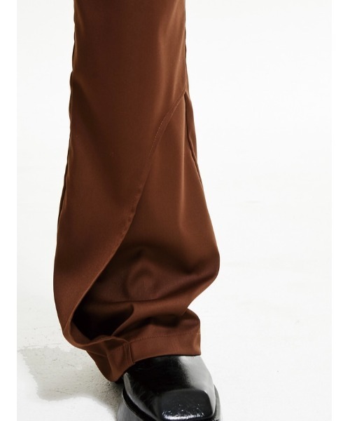 ESC STUDIO（イーエスシースタジオ）の「【ESC STUDIO】Line boots cut pants（スラックス・メンズ・ブラウン/ブラック・ONE SIZE）」の16枚目の写真