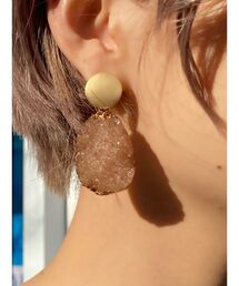 ストーンワイドピアス