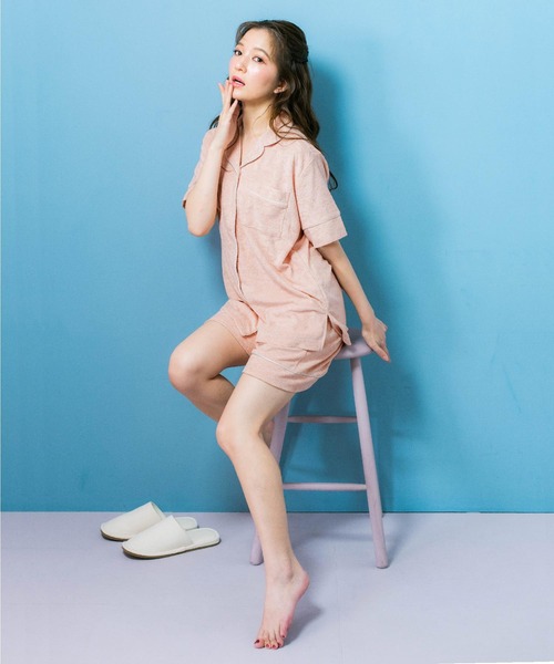 fran de lingerie（フランデランジェリー）の「set-up半袖パジャマシャツ・ショートパンツ上下セット（ルームウェア/パジャマ・レディース・ホワイト/ライトグレー/ネイビー/ピンク/イエロー/アイボリー/ダークグレー/クリーム/シルバーグレー/ダークブルー/ピンク系その他/ラベンダー/ライトピンク・M-L）」の11枚目の写真