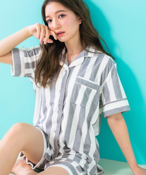 fran de lingerie（フランデランジェリー）の「set-up半袖パジャマシャツ・ショートパンツ上下セット（ルームウェア/パジャマ・レディース・ホワイト/ライトグレー/ネイビー/ピンク/イエロー/アイボリー/ダークグレー/クリーム/シルバーグレー/ダークブルー/ピンク系その他/ラベンダー/ライトピンク・M-L）」の6枚目の写真