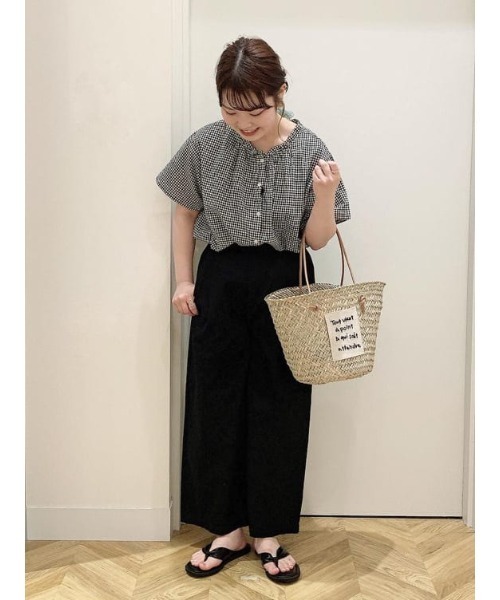 studio CLIP（スタディオクリップ）の「【キナリノ掲載商品】シングルガーゼアソートフリル襟ブラウス[プラスサイズあり]（シャツ/ブラウス・レディース・グリーン/オフホワイト/アイボリー/ブラック/ブルー/ホワイト/インディゴブルー/ライトブルー/その他9・XXX-LARGE/XX-LARGE/X-LARGE/LARGE/MEDIUM）」の17枚目の写真