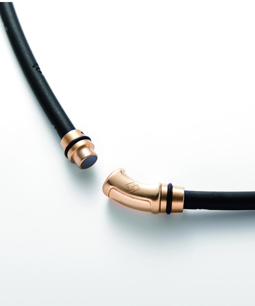 Colantotte(コラントッテ)の「Colantotte/コラントッテ 磁気ネックレス クレストR【ex】ABAPV53(ネックレス・メンズ・ブラック・M/L)」の10枚目の写真