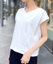 RIVE DROITE | 女性らしい一枚　Vネックタックフレンチカットソー(Tシャツ/カットソー)