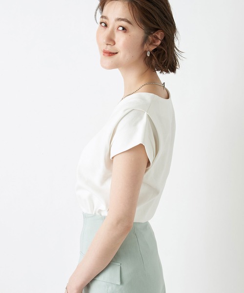 RIVE DROITE（リヴドロワ）の「Vネックタックフレンチカットソー（Tシャツ/カットソー・レディース・チャコールグレー/ホワイト系その他/ミント/ベージュ/ブラック/オフホワイト/サックスブルー・FREE）」の18枚目の写真