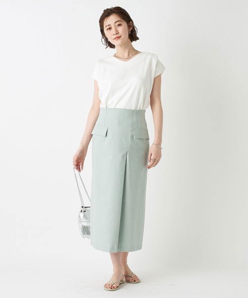 RIVE DROITE（リヴドロワ）の「Vネックタックフレンチカットソー（Tシャツ/カットソー・レディース・チャコールグレー/ホワイト系その他/ミント/ベージュ/ブラック/オフホワイト/サックスブルー・FREE）」の20枚目の写真