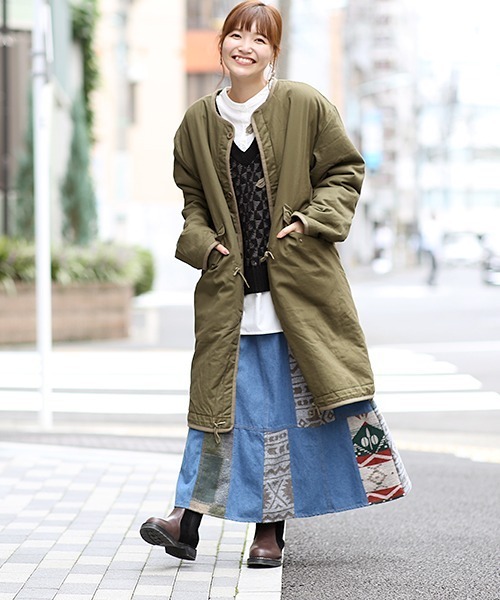 チチカカ（チチカカ）の「リバーシブルミリタリーコート（ノーカラーコート・メンズ・ベージュ/カーキ・MEDIUM/LARGE）」の11枚目の写真