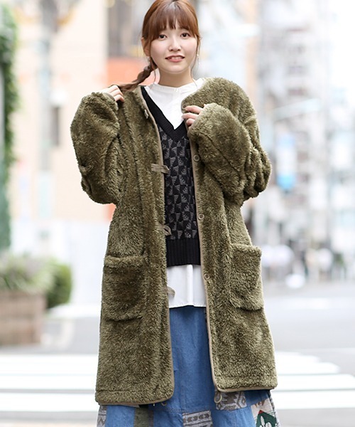 チチカカ（チチカカ）の「リバーシブルミリタリーコート（ノーカラーコート・メンズ・ベージュ/カーキ・MEDIUM/LARGE）」の16枚目の写真