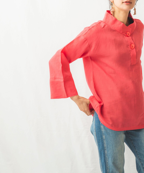 NARACAMICIE(ナラカミーチェ)の「麻スタンドカラープルオーバーブラウス(シャツ/ブラウス・レディース・ホワイト/ベージュ/パープル・X-LARGE/XX-LARGE/SMALL/MEDIUM/LARGE)」の21枚目の写真