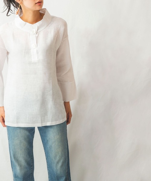 NARACAMICIE(ナラカミーチェ)の「麻スタンドカラープルオーバーブラウス(シャツ/ブラウス・レディース・ホワイト/ベージュ/パープル・X-LARGE/XX-LARGE/SMALL/MEDIUM/LARGE)」の4枚目の写真