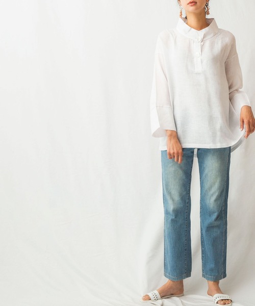 NARACAMICIE(ナラカミーチェ)の「麻スタンドカラープルオーバーブラウス(シャツ/ブラウス・レディース・ホワイト/ベージュ/パープル・X-LARGE/XX-LARGE/SMALL/MEDIUM/LARGE)」の6枚目の写真