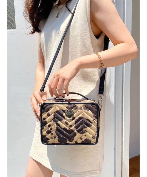 EVRIS（エヴリス）の「キルティングボックスバッグ（ハンドバッグ・レディース・ブラック/その他1・FREE）」の5枚目の写真