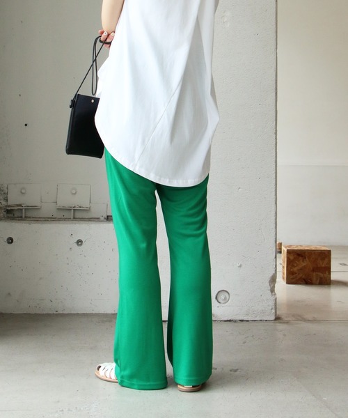 notch.（ノッチ）の「カラーフレアパンツ（その他パンツ・レディース・ブラック/グリーン/レッド・M）」の6枚目の写真