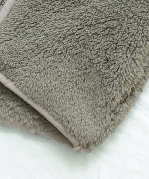 apres les cours(アプレレクール)の「ポケット付きファーフリースジャケット(ブルゾン・キッズ・アイボリー/ベージュ/カーキ/ブラウン・130/90/120/100/140/80/110)」の13枚目の写真