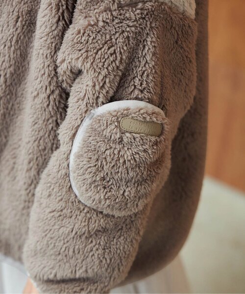 apres les cours(アプレレクール)の「ポケット付きファーフリースジャケット(ブルゾン・キッズ・アイボリー/ベージュ/カーキ/ブラウン・130/90/120/100/140/80/110)」の8枚目の写真