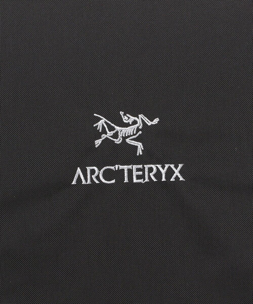 BEAMS（ビームス）の「ARC'TERYX / BLADE 20（バックパック/リュック・メンズ・ブラック・ONE SIZE）」の4枚目の写真