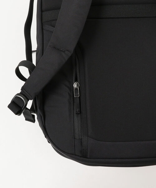 BEAMS（ビームス）の「ARC'TERYX / BLADE 20（バックパック/リュック・メンズ・ブラック・ONE SIZE）」の5枚目の写真