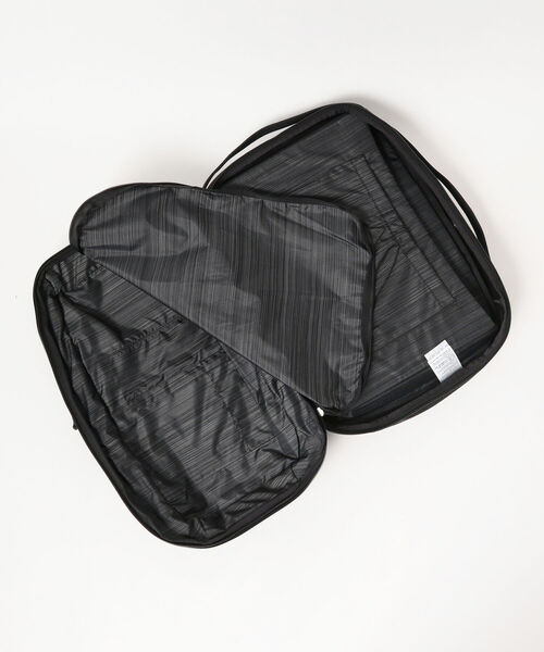 BEAMS（ビームス）の「ARC'TERYX / BLADE 20（バックパック/リュック・メンズ・ブラック・ONE SIZE）」の7枚目の写真