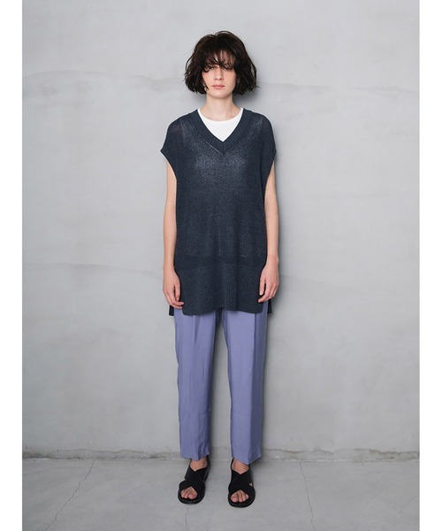 enchainement（アンシェヌマン）の「Back Satin Tapered　Pants（その他パンツ・レディース・チャコールグレー/サックスブルー・2/1）」の3枚目の写真