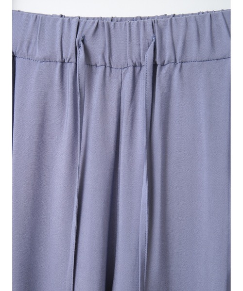 enchainement（アンシェヌマン）の「Back Satin Tapered　Pants（その他パンツ・レディース・チャコールグレー/サックスブルー・2/1）」の12枚目の写真