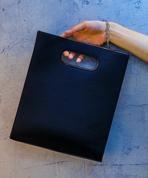 kutir(クティール)の「レザーショッパー(ハンドバッグ・メンズ・ブラック・FREE)」の3枚目の写真