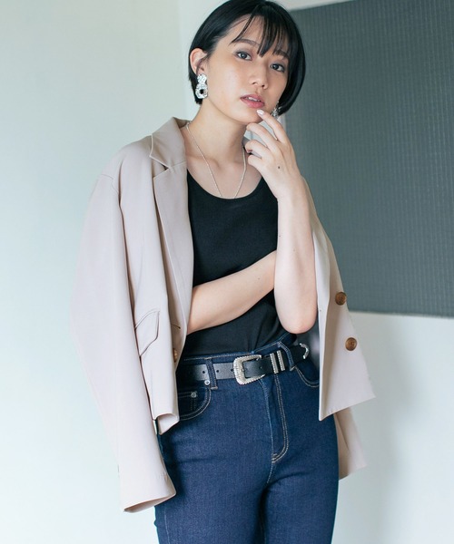PAGEBOY(ページボーイ)の「ルーズサイズショートジャケット(テーラードジャケット・レディース・ブラック/グレイッシュベージュ・FREE)」の15枚目の写真