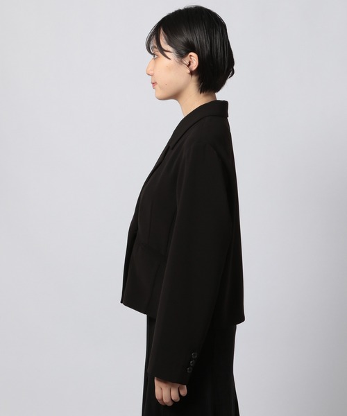 PAGEBOY(ページボーイ)の「ルーズサイズショートジャケット(テーラードジャケット・レディース・ブラック/グレイッシュベージュ・FREE)」の9枚目の写真