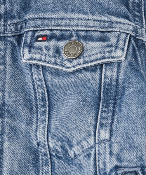 TOMMY HILFIGER(トミーヒルフィガー)の「Unisex Capsule デニムジャケット(デニムジャケット・キッズ・ブルー・100cm/115cm)」の6枚目の写真