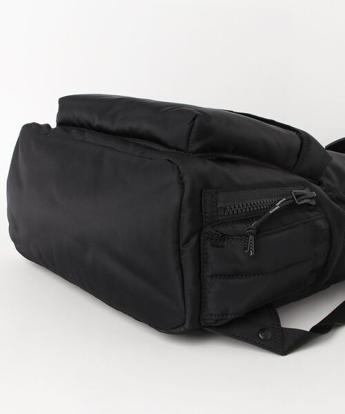 ALLSAINTS(オールセインツ)の「ARENA BACKPACK | ARENA バックパック(バックパック/リュック・メンズ・ブラック・ONE SIZE)」の8枚目の写真