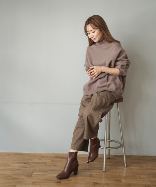 SESTO（セスト）の「スクエアトゥストレッチショートブーツ（ブーツ・レディース・ブラック/グレー/ブラウン/ブラック系その他/アイボリー・LL/M/L/3L/S）」の16枚目の写真