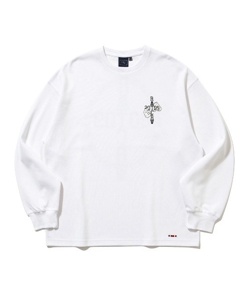 ROMANTIC CROWN(ロマンティッククラウン)の「【ROMANTIC CROWN】HAND SIGN LONG SLEEVE / ロマンティッククラウン ハンドサイン グラフィック ロングスリーブ Tシャツ(Tシャツ/カットソー・メンズ・ネイビー/ホワイト/ライトイエロー・SMALL/MEDIUM/LARGE/X-LARGE)」の6枚目の写真