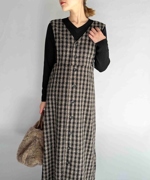 PICCIN(ピッチン)の「前後2WAYチェックジャンパースカート(ジャンパースカート・レディース・ブラック/ブラウン・M/L)」の2枚目の写真