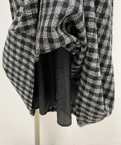 PICCIN(ピッチン)の「前後2WAYチェックジャンパースカート(ジャンパースカート・レディース・ブラック/ブラウン・M/L)」の5枚目の写真