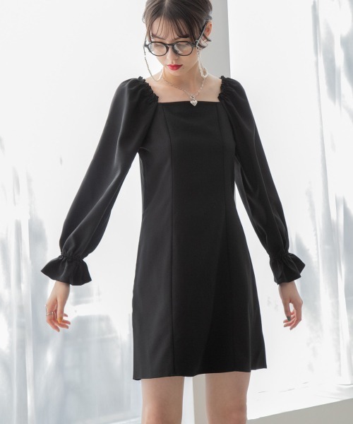 Me%（ミィパーセント）の「スクエアネックミニワンピース（ワンピース・レディース・ベージュ/ブラック・FREE）」の7枚目の写真