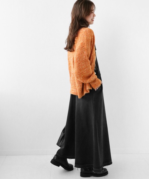 JOURNAL STANDARD relume（ジャーナルスタンダード　レリューム）の「シャギーミックスモヘアVネックカーディガン◆（カーディガン/ボレロ・レディース・グリーン/オレンジ・FREE）」の4枚目の写真