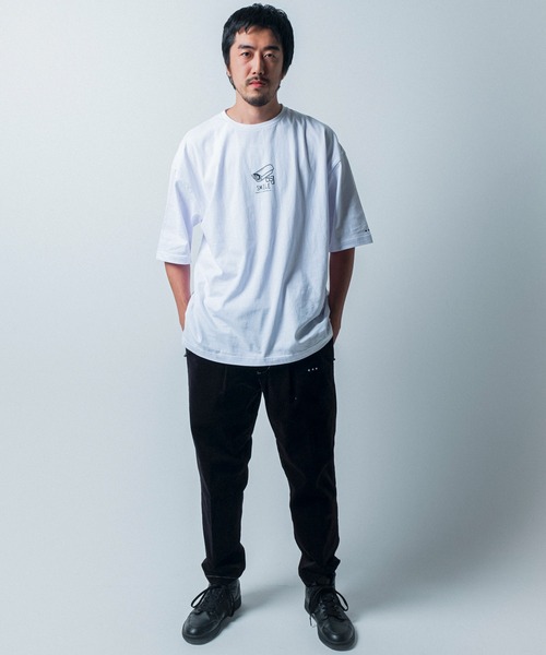 THE MILES(ザ マイルズ)の「ellipsis イリップシス SMILE-T スマイル-T(Tシャツ/カットソー・メンズ・ホワイト/ブラック・SMALL/MEDIUM)」の6枚目の写真