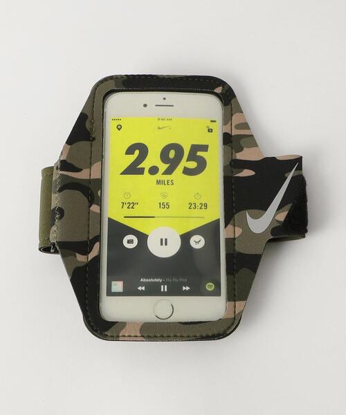 NIKE(ナイキ)の「【WEB限定 】<NIKE(ナイキ)>リーン アームバンド(スマホケース/カバー・レディース・ブラック/その他1・FREE)」の2枚目の写真