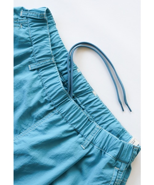 AlexanderLeeChang(アレキサンダーリーチャン)の「AlexanderLeeChang アレキサンダーリーチャン / NYLON CARGO PANTS ナイロンカーゴパンツ / AC042203(カーゴパンツ・レディース・ブラック/ブルー/グレー・2/3)」の16枚目の写真