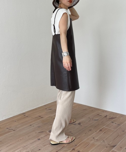wee9s（ウィークス）の「fake leather cami one piece