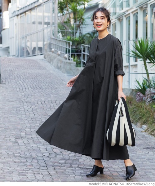 coca（coca）（コカ）の「スキッパーボリュームワンピ（シャツワンピース・レディース・ホワイト/ブラック・SHORT/LONG）」の11枚目の写真