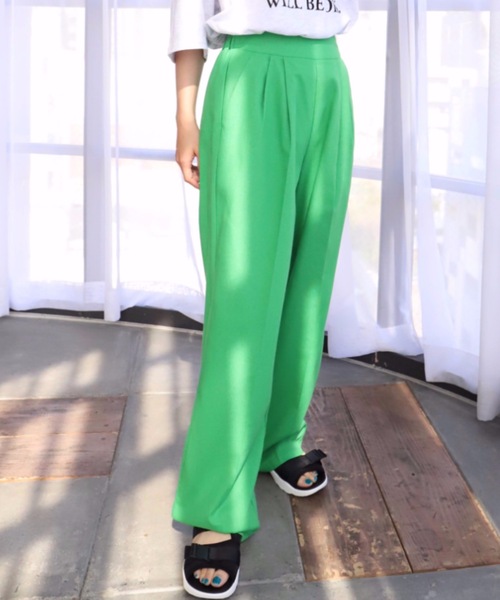 moment+(モーメントプラス)の「コットンリネンストレートタックパンツ(その他パンツ・レディース・ベージュ/カーキ/モカ/ライトグリーン/ナチュラル/オレンジ/ブラック・M)」の6枚目の写真