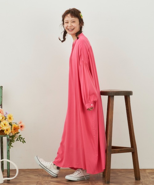 MERLOT（メルロー）の「ピンタックボリュームワンピース（ワンピース・レディース・ホワイト/ピンク/イエロー・FREE）」の18枚目の写真