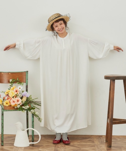 MERLOT（メルロー）の「ピンタックボリュームワンピース（ワンピース・レディース・ホワイト/ピンク/イエロー・FREE）」の7枚目の写真